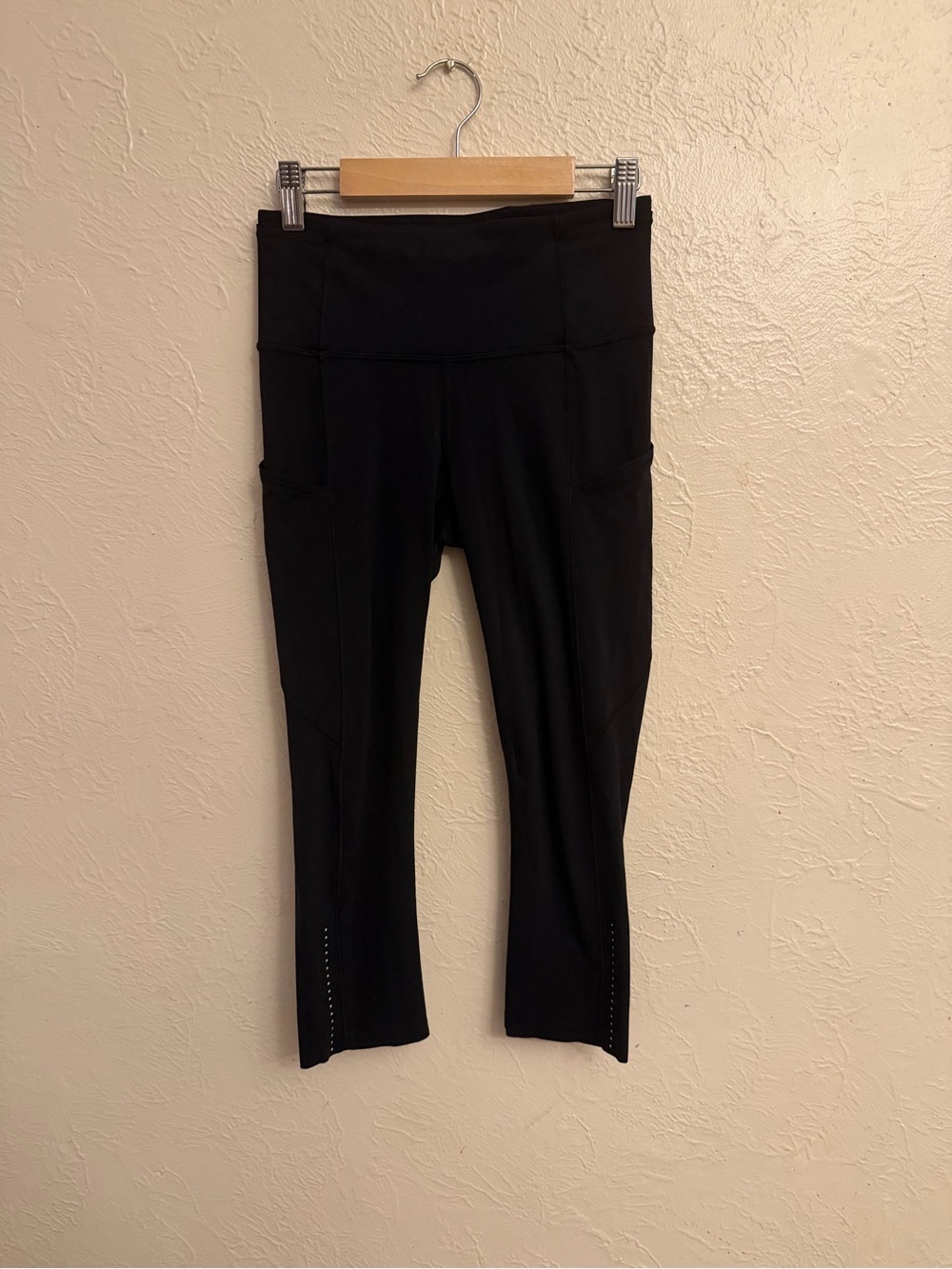 lululemon athletica Black High-Rise Pocket Capri Leggings